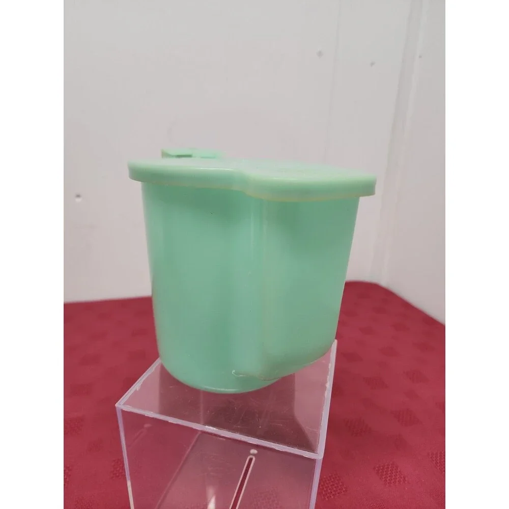Tupperware vintage 1954